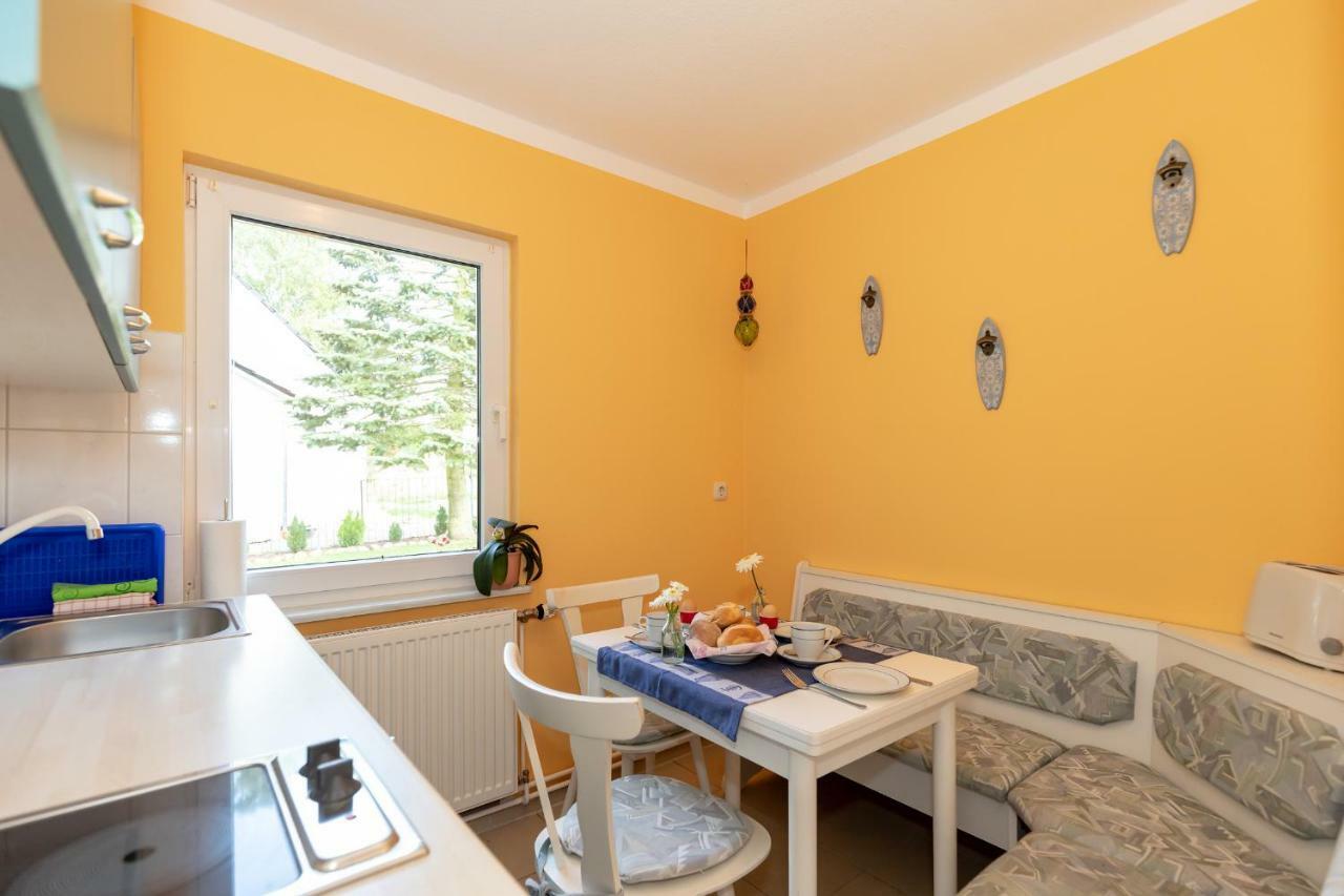 Bungalow Becker "Am Feldrand" Jennewitz Exterior photo